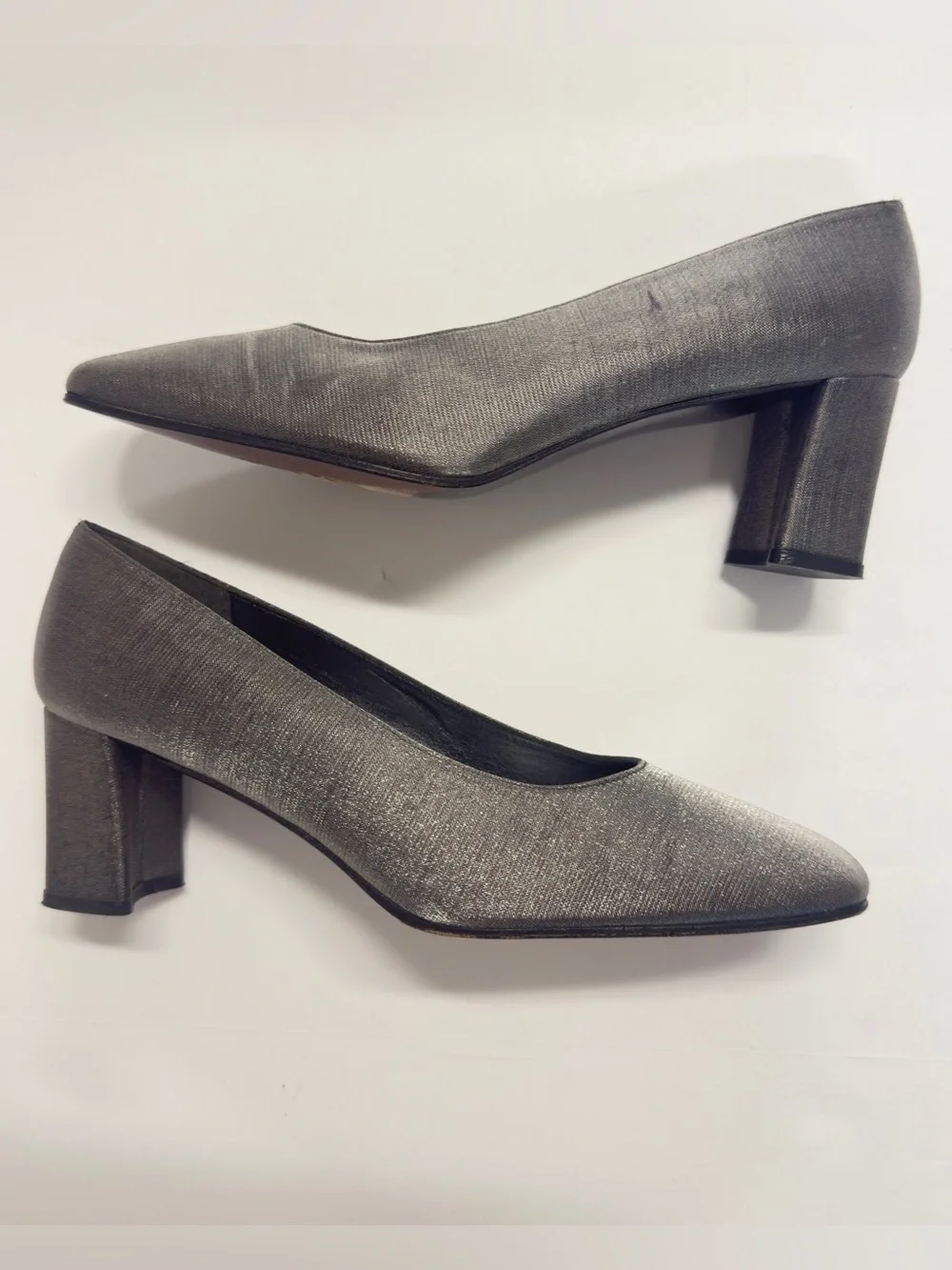 Vintage 90s Stuart Weitzman 'Anna' Pewter Metallic Block Heel Pumps Size 7